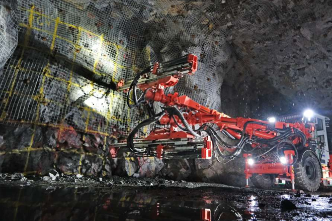 La perforadora jumbo de Sandvik mejora las operaciones mineras en el proyecto Victoria